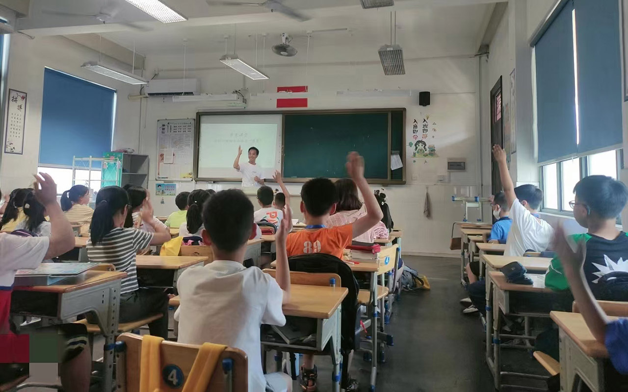 林州冯家小学